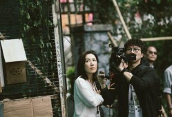 爆料人新闻女王,揭秘娱乐圈幕后真相