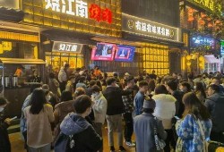 黄晓明烤肉店爆料视频,独家爆料视频带你探秘明星餐厅